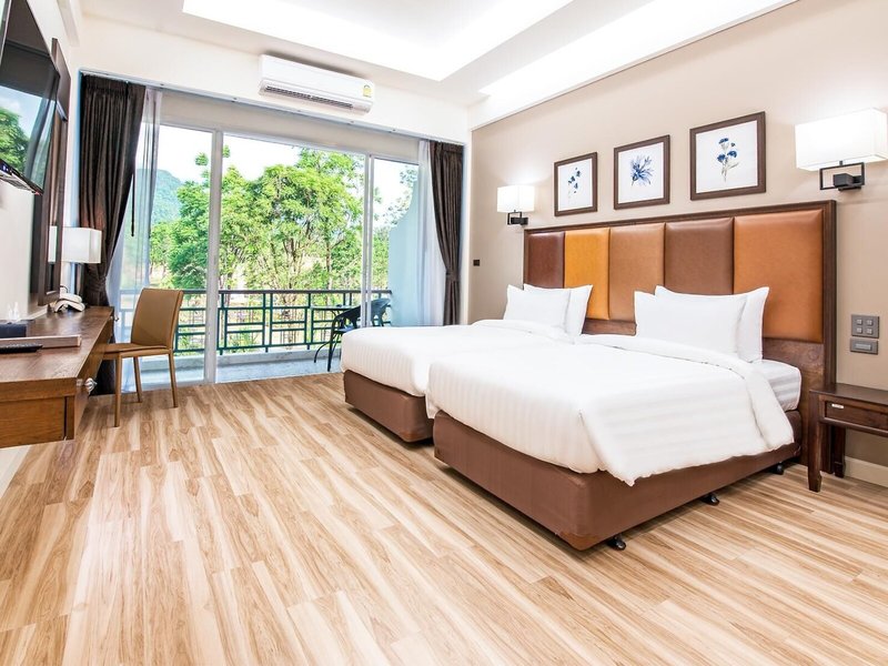Katathong Golf Resort & Spa 32