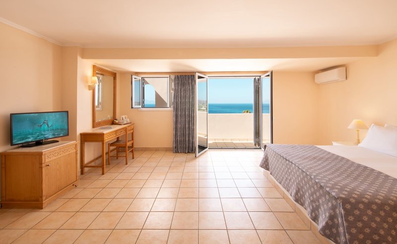 Mitsis Family Village Beach Hotel 14