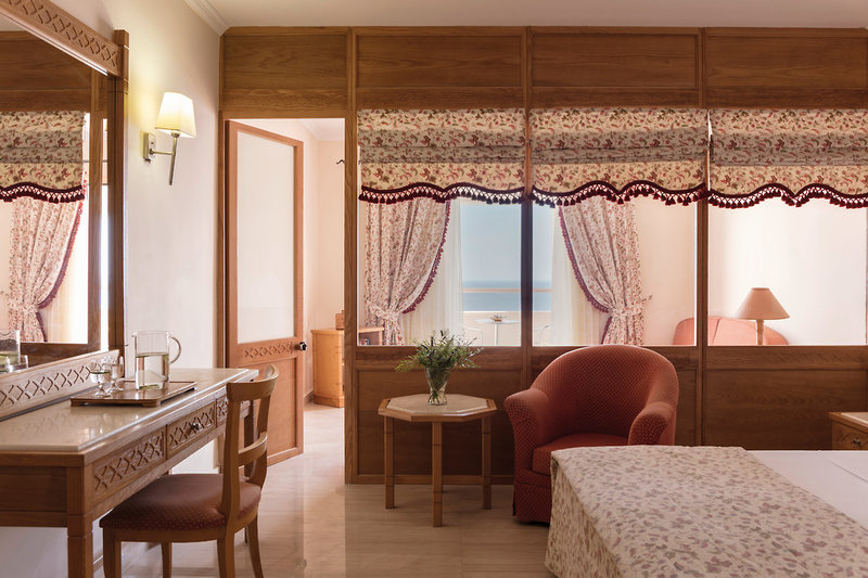 Mitsis Family Village Beach Hotel 5