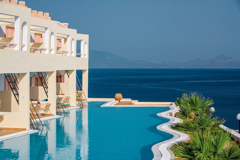 Mitsis Family Village Beach Hotel 11