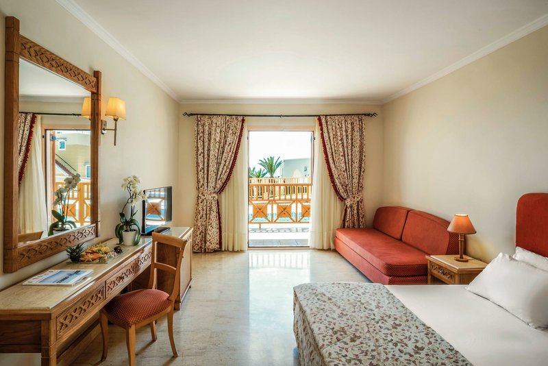 Mitsis Family Village Beach Hotel 16