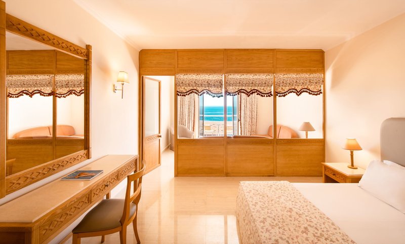 Mitsis Family Village Beach Hotel 18