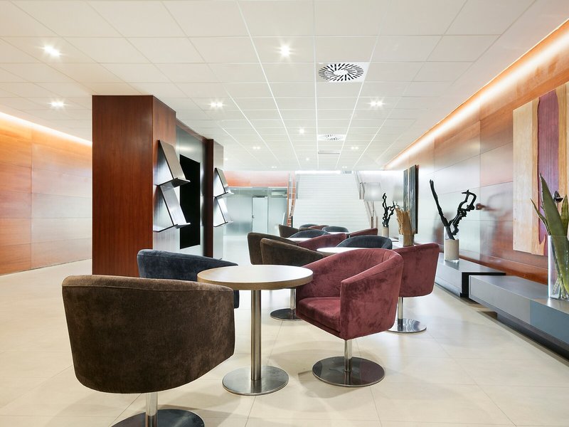 Front Maritim 8