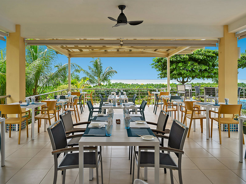 Acajou Beach Resort 9