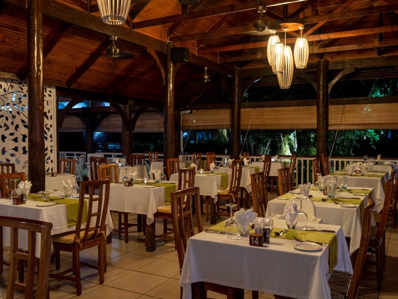 Acajou Beach Resort 31