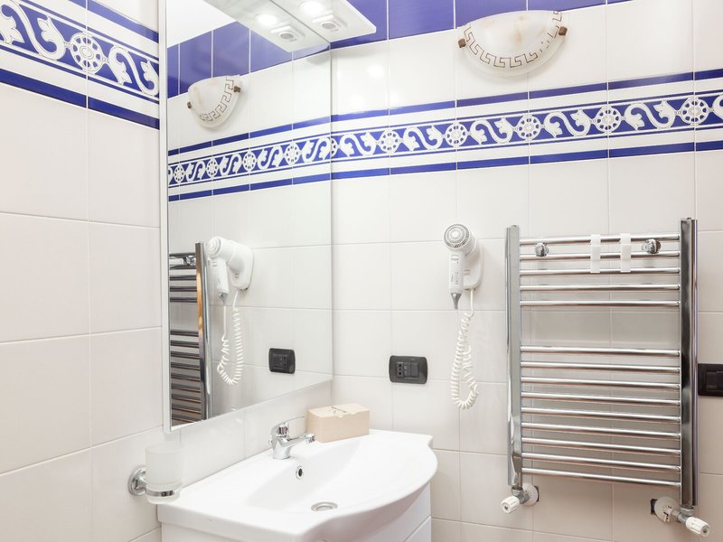 Casale Antonietta 50 - Bathroom Example