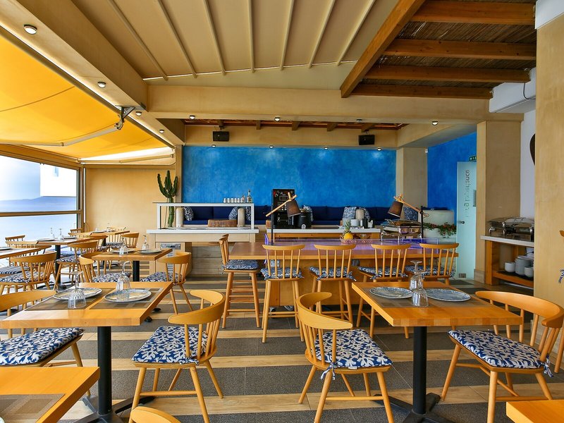 Serenity Blue 22 - Restaurant