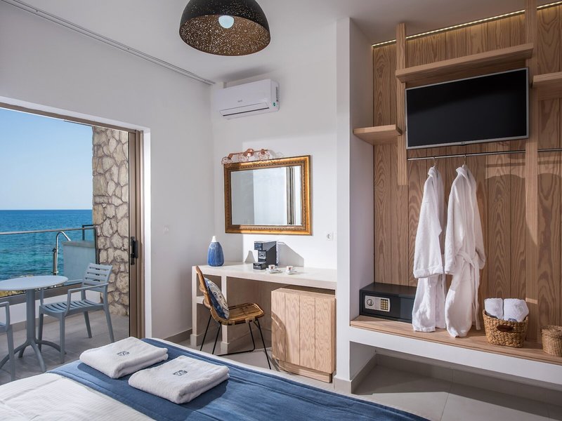 Serenity Blue 25 - Room Example