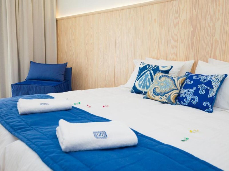 Serenity Blue 34 - Room Example