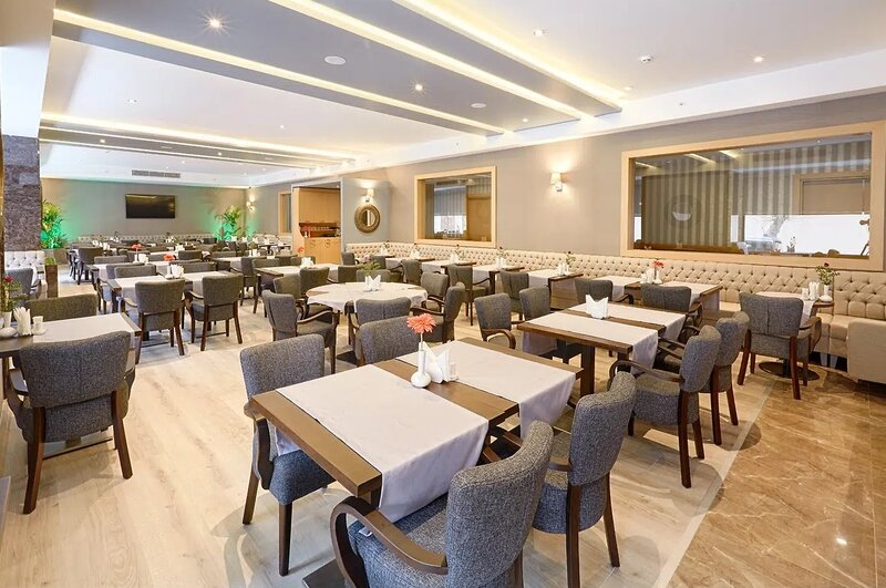 Kordon Hotel Cankaya 4