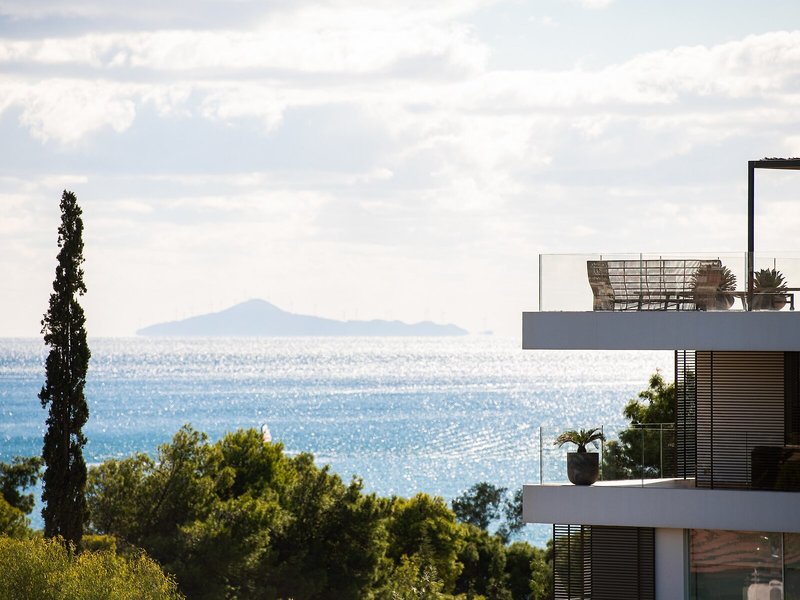 Athenian Riviera Hotel & Suites 9