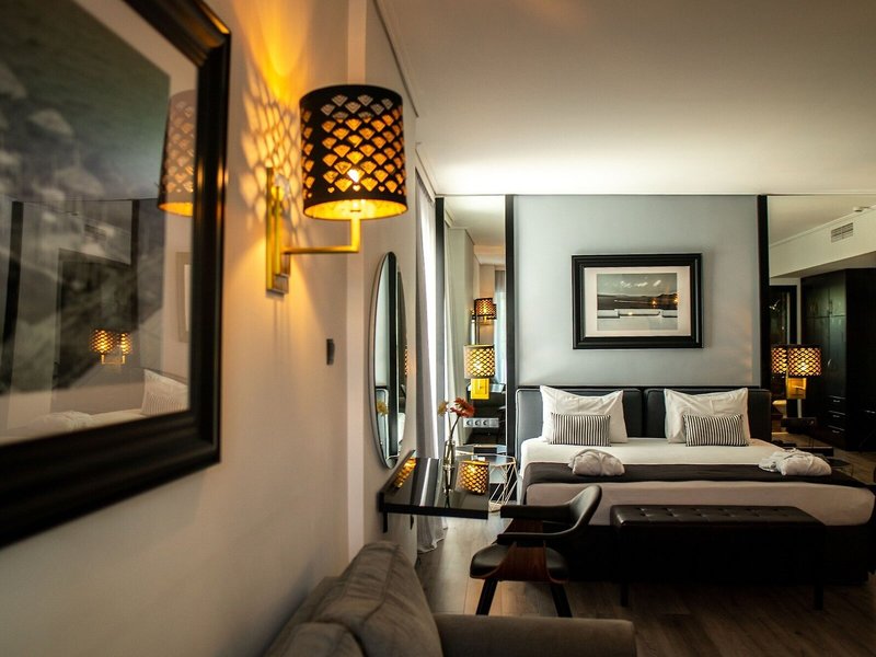 Athenian Riviera Hotel & Suites 32