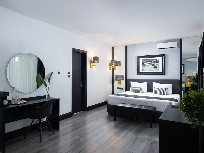 Athenian Riviera Hotel & Suites 48