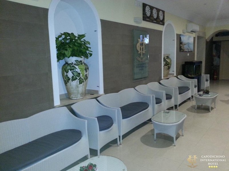 Capodichino International Hotel 9