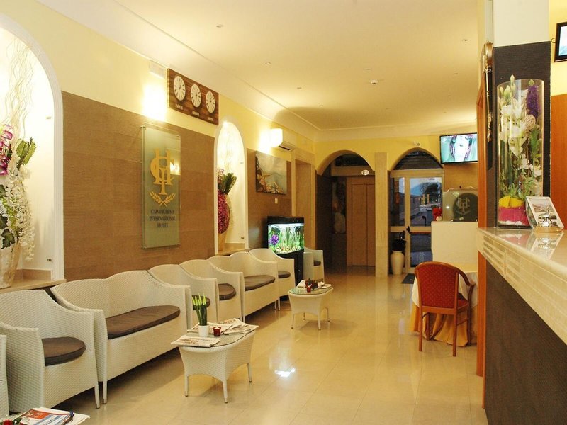 Capodichino International Hotel 11