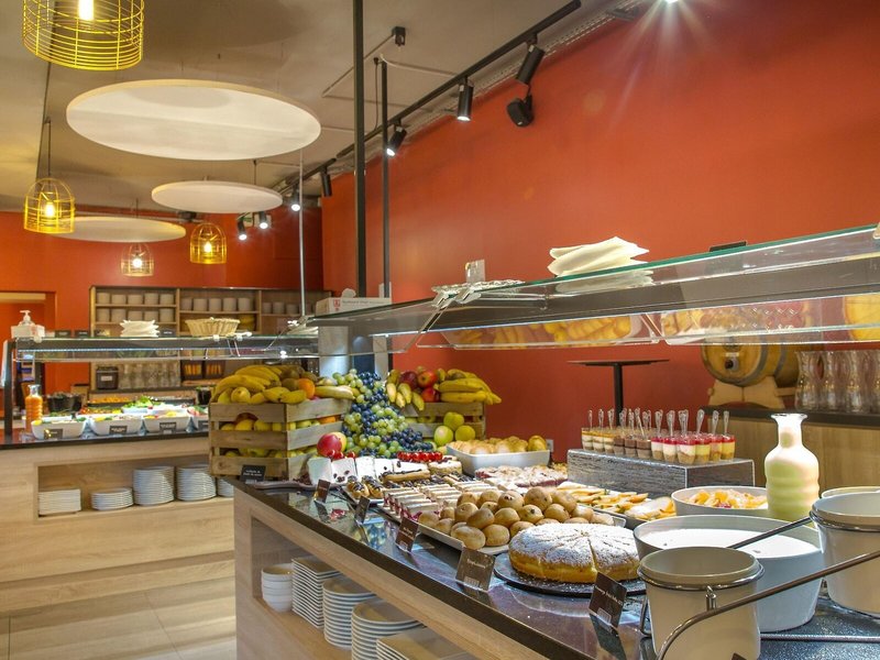 SOWELL Family Riviera 25