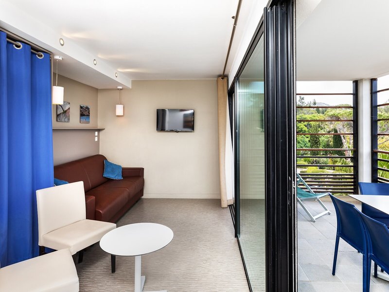 SOWELL Family Riviera 39