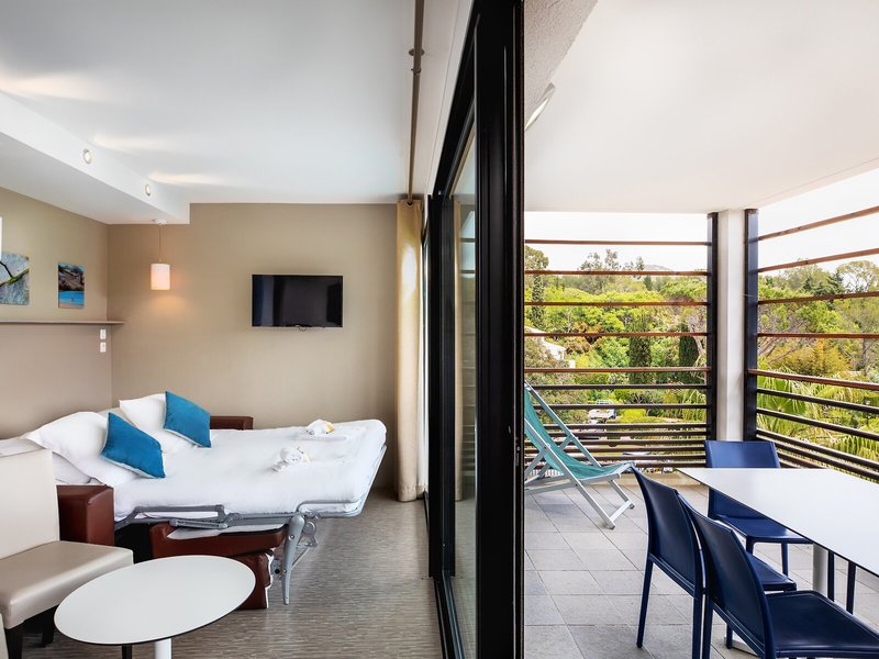 SOWELL Family Riviera 40