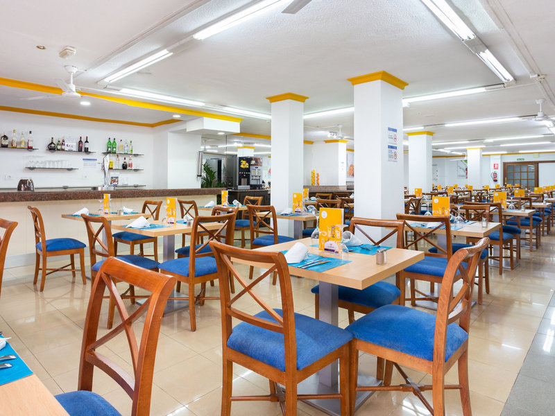 Hotel Globales Acuario 12