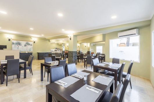 Moon Dreams Fuengirola Hotel 6