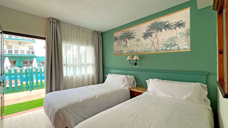 Moon Dreams Fuengirola Hotel 9