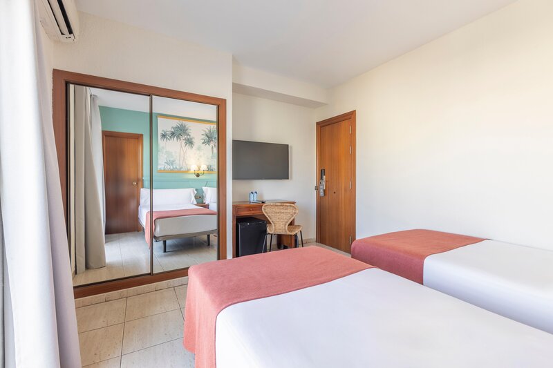 Moon Dreams Fuengirola Hotel 25