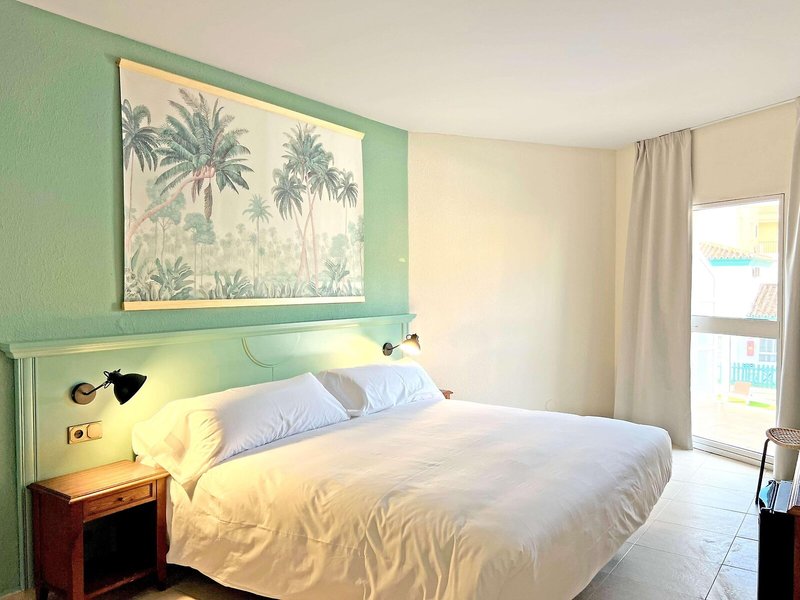 Moon Dreams Fuengirola Hotel 33