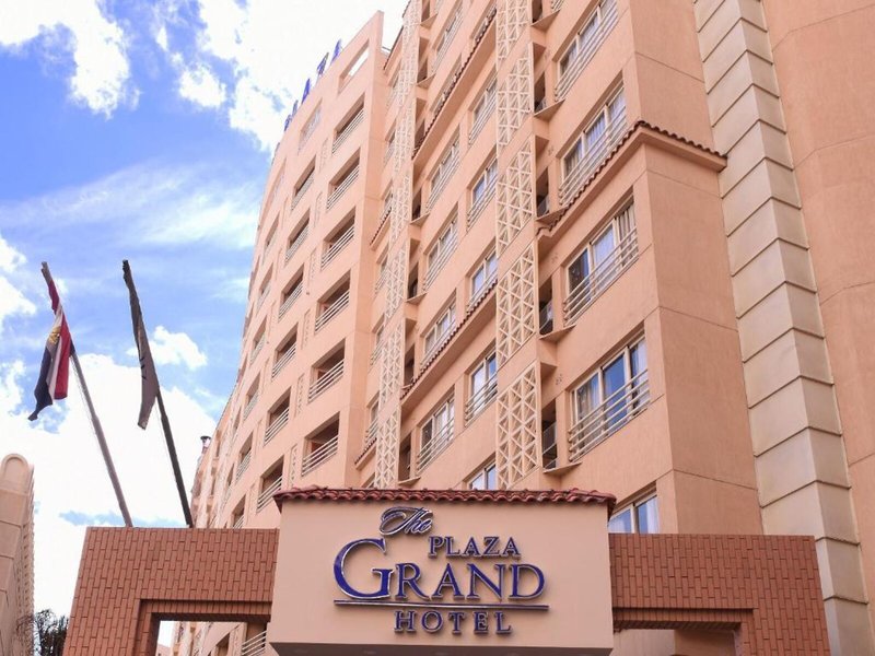 The Grand Plaza Hotel 4 - Exterior