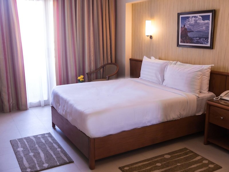 The Grand Plaza Hotel 37 - Room Example