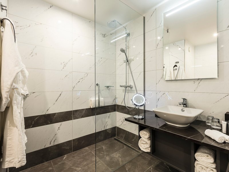 Monet Garden Hotel Amsterdam 48 - Bathroom Example