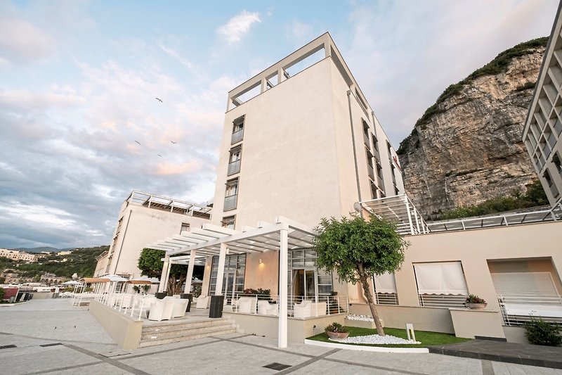 Towers Hotel Stabiae Sorrento Coast 5