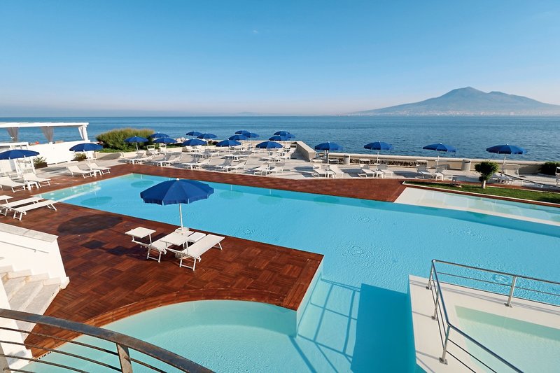 Towers Hotel Stabiae Sorrento Coast 1