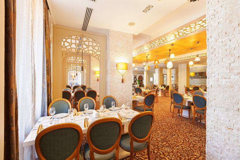 Grand Hotel & Spa Primoretz 17