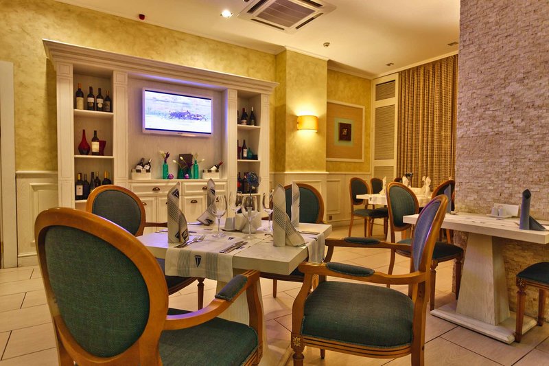 Grand Hotel & Spa Primoretz 11