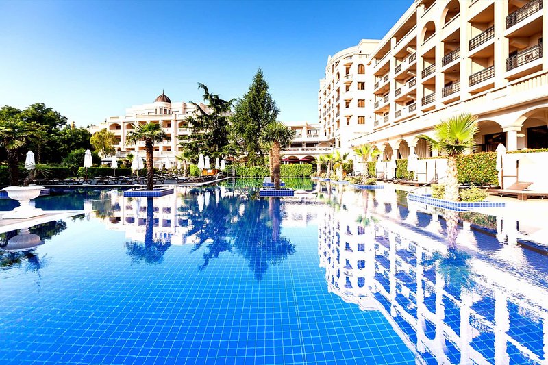 Grand Hotel & Spa Primoretz 1