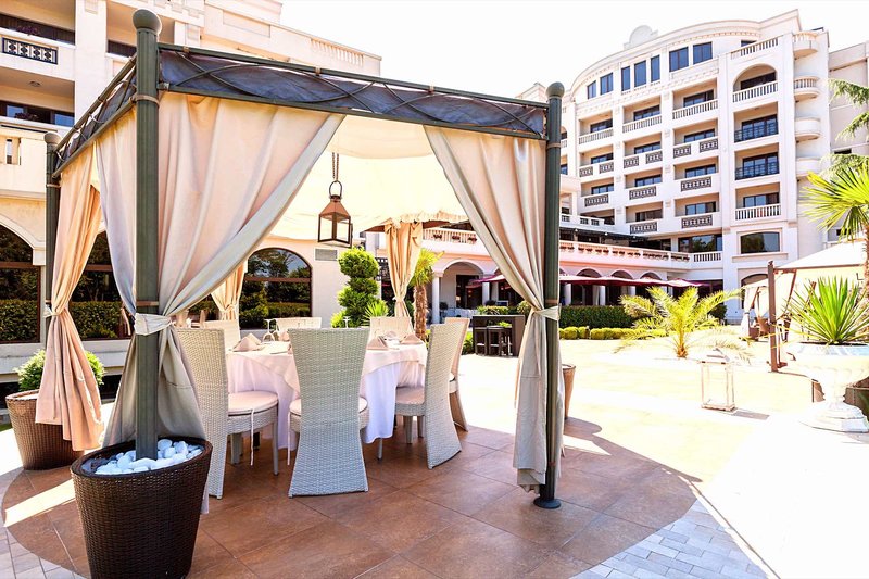 Grand Hotel & Spa Primoretz 5