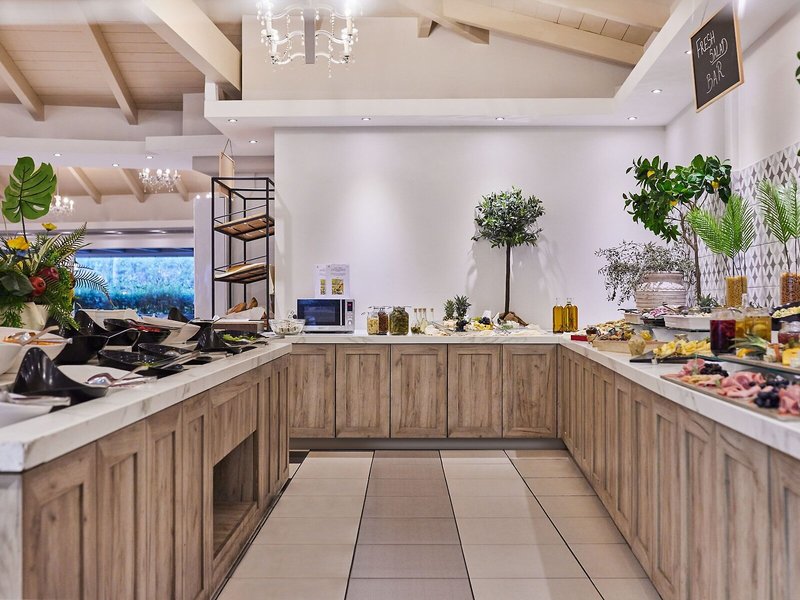 Tsilivi Beach Hotel 21