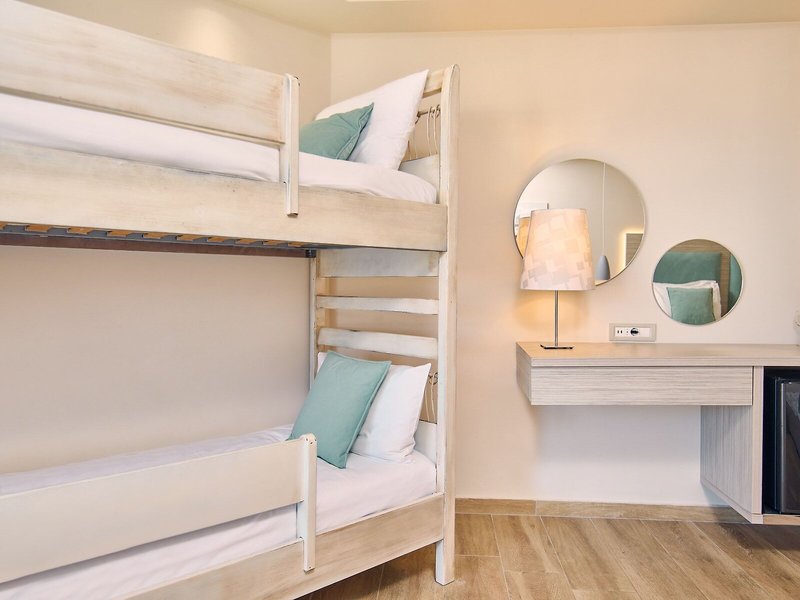 Tsilivi Beach Hotel 36