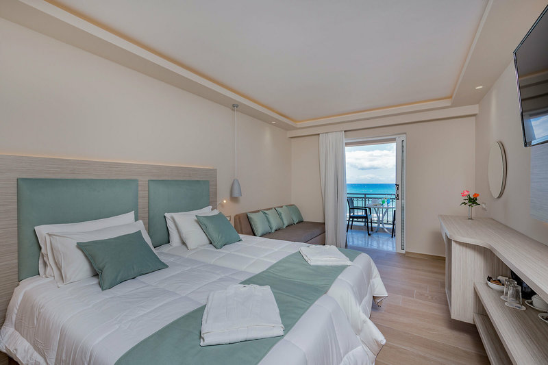Tsilivi Beach 11