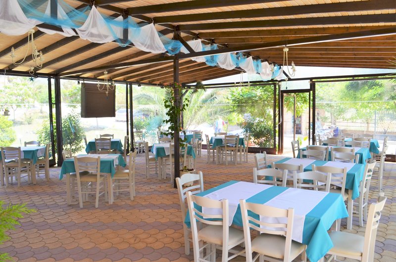 Grand Beach Hotel 11