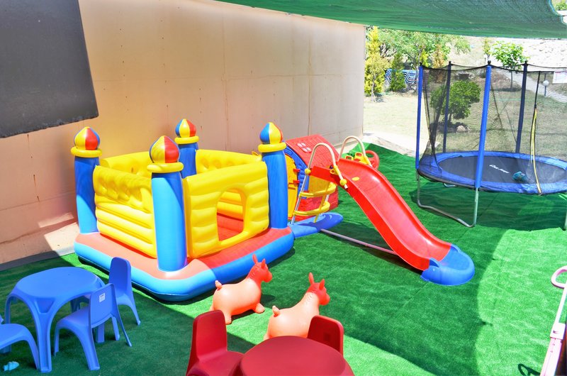 Grand Beach Hotel 13