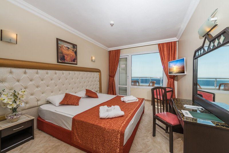 Adonis Hotel 4