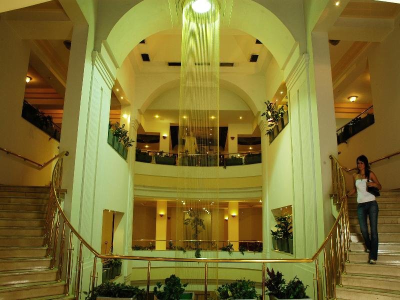 Adonis Hotel 6