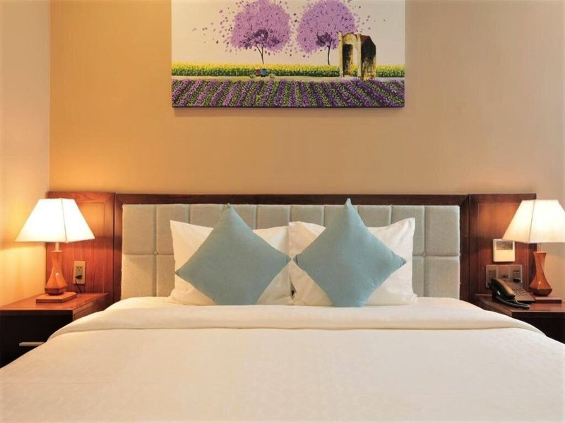 Yarra Ocean Suites Danang 35