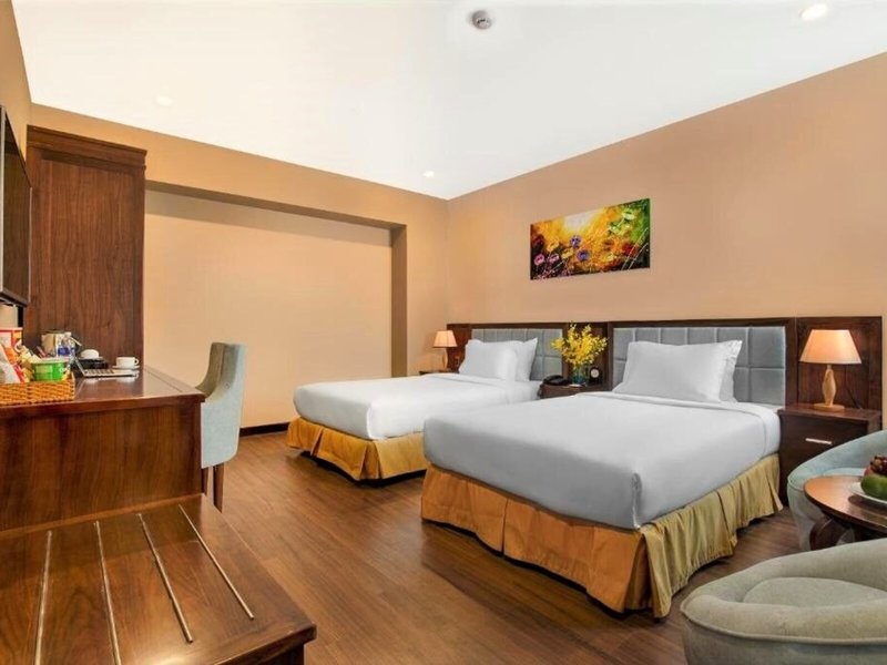 Yarra Ocean Suites Danang 38