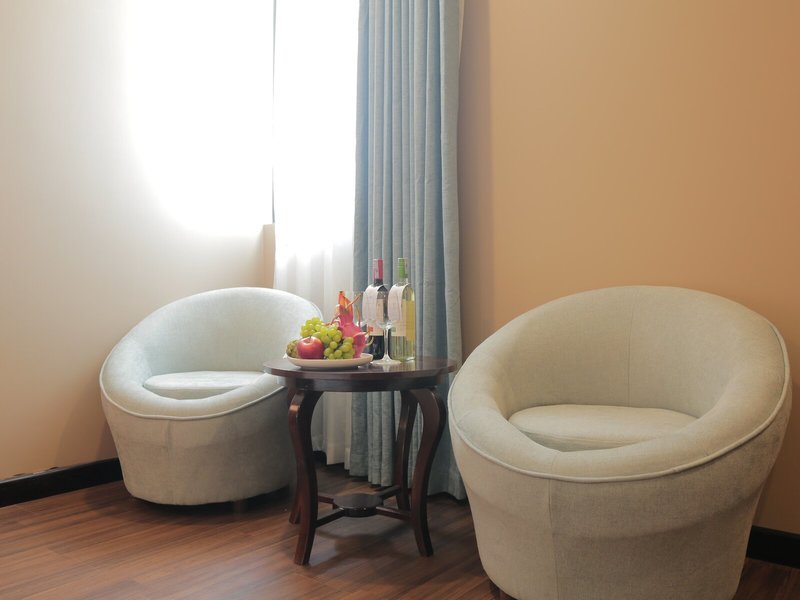 Yarra Ocean Suites Danang 44