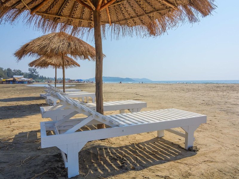 Larisa Beach Resort by Svenska 7