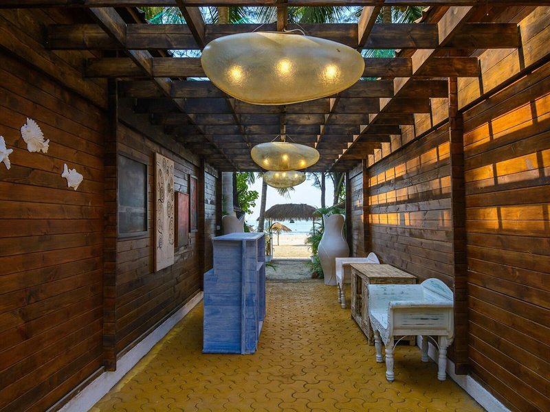 Larisa Beach Resort by Svenska 9