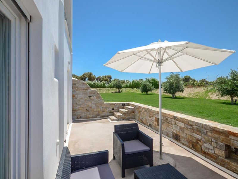 Ktima Lino Studios & Suites 10