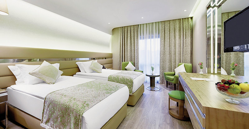 Club Grand Aqua 3
